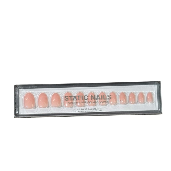 NEW IN BOX Static Nails Reusable Pop On Manicure up to 30 day wear Jet Setter - Picture 3 of 5